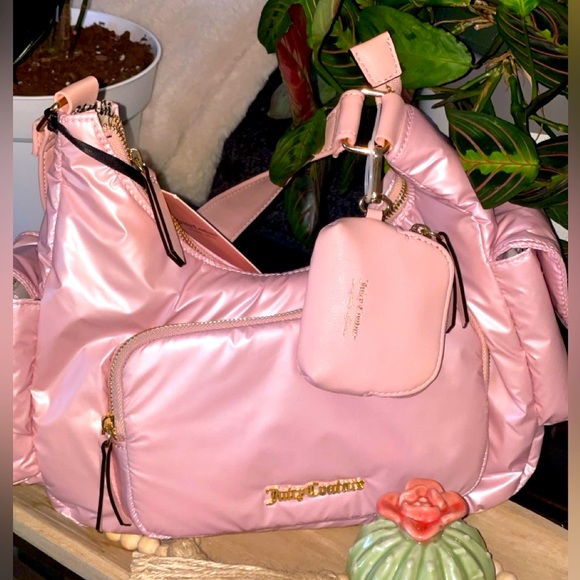 Juicy Couture Handbags - JUICY COUTURE Pink Diamond Timeless Hobo Shoulder Bag with Coin/Air Pods